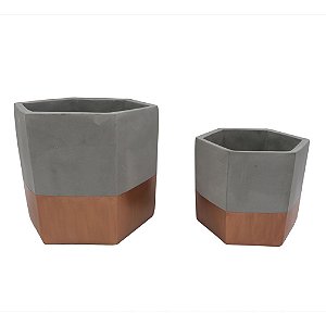 CONJ. DE CACHEPOTS SEXTAVADO EM CIMENTO CINZA E COBRE  2 PCS
