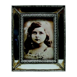 PORTA RETRATO DE RESINA C/ ACABAMENTO ESPELHO E DOURADO ENVE
