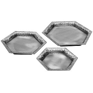 CJ. DE BANDEJAS DE METAL PRATA - 3 PCS