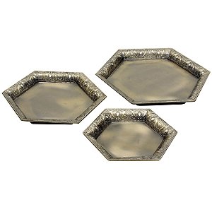 CJ. DE BANDEJAS DE METAL DOURADO - 3 PCS