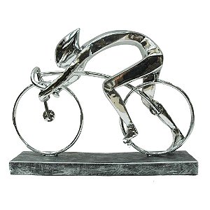 CICLISTA DECORATIVO EM RESINA PRATEADA 27,5CM X 9,5CM X 21CM
