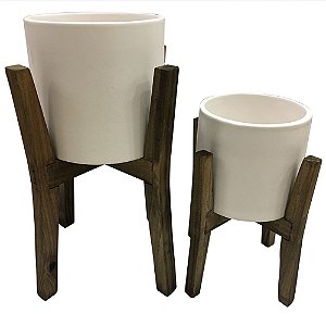 CONJ DE CACHEPOTS DE CERAMICA BRANCO E MARROM  2 PECAS