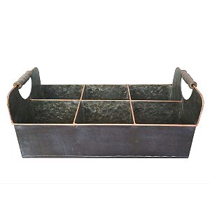 CAIXA DE METAL COM 6 DIVISO´RIAS 40,8CM X 21CM X 10CM