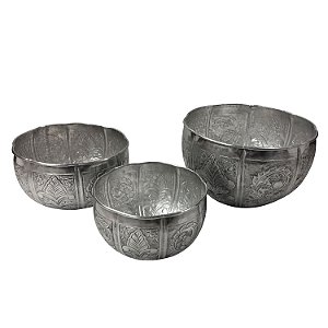 CJ. DE CACHEPOTS - 3 PCS EM ALUMINIO PRATEADO G 29CM | M 3