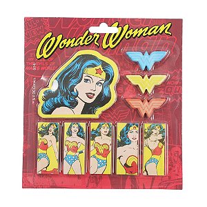 SET BLOCO DE NOTAS COM ADESIVO DCO WONDER WOMAN FD VERMELHO