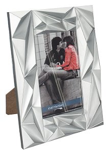 PORTA RETRATO FOLDED EM PLÁSTICO 20X25CM COR DE PRATA