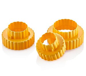 JOGO DE 3 CORTADORES DE BISCOITO REDONDO EM PLASTICO COR SORTIDA