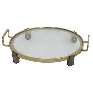 BANDEJA DE VIDRO COM METAL DOURADO E DETALHES EM MADEIRA 40C