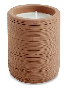 VELA COM SUPORTE EM CIMENTO