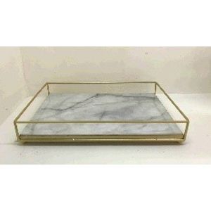 BANDEJA RETANGULAR DE FERRO E MADEIRA 31x21x5cm