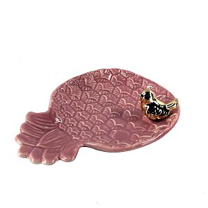 ABACAXI COM PASSARO TERRA EM PORCELANA 15,5X12X4CM COR ROSA