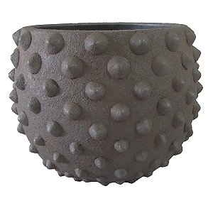 VASO EM CIMENTO CINZA