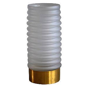VASO EM VIDRO TRABALHADO BRANCO E METAL DOURADO