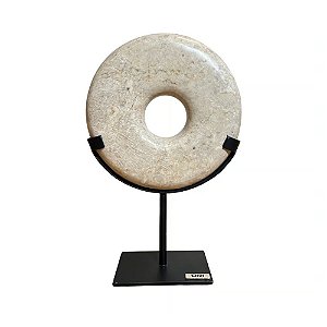 ESCULTURA IMPORTADA BI DISC CHINES ANTIGO EM MARMORE CREMA COM SUPORTE A30CM