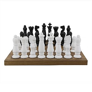 PECA DECORATIVA EM MADEIRA - XADREZ - BRANCO E PRETO - 45.5X45.5X17.5CM