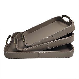 CJ DE 3 BANDEJAS DECORATIVAS EM MADEIRA REVESTIDO EM PU MARROM G45CM X 32CM X 7,
