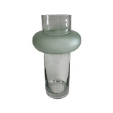 VASO DECORATIVO EM VIDRO - VERDE - 20X20X35CM