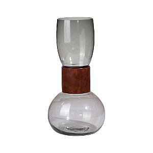 VASO DECORTAIVO EM VIDRO FUME COM DETALHE CENTRAL EM METAL BRONZE