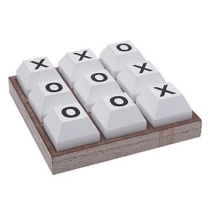 JOGO DA VELHA EM MADEIRA MARROM E BRANCO