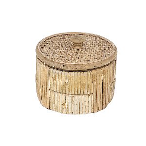 CAIXA DE MADEIRA COM DETALHES EM FIBRA RATTAN NATURAL