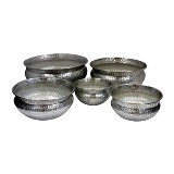 CL. DE 5 CAHEPOTS EM ALUMINIO PRATEADO P: 12CM X 22CM G 2