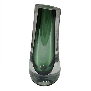 VASO DE VIDRO TRANSPARENTE E VERDE