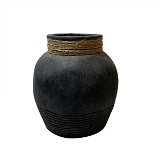 VASO DE CERAMICA CHUMBO COM DETALHE EM CORDA