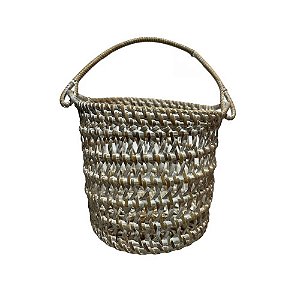 CESTA ARTESANAL BALI RATTAN CLARO COM ALÇA D11CM X A12CM