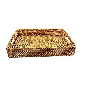 BANDEJA RETANGULAR EM RATTAN MÉDIA L41CM X A07CM X P31CM