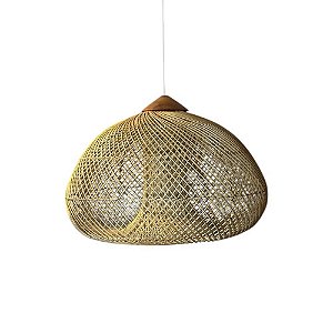 LUMINÁRIA PENDENTE FIBRA RATTAN E MADEIRA KAYU IMPORTADA ANGRA PEQUENA D50CM X A40CM