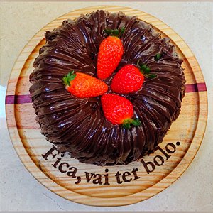 Boleira fica, vai ter bolo