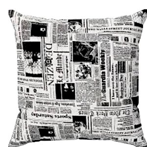 Capa Jacquard Estampada Decorativa p/ Almofada 43x43cm Jornal com Abas