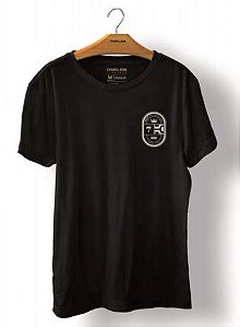Camiseta Osklen Vintage Brasão Elements Masculina Preto