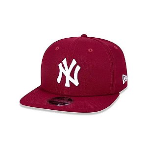 Bone New Era 950 Fifty New Yankees Bordô Aba Reta