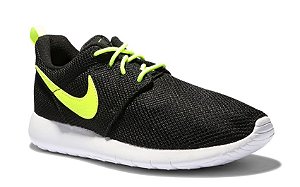 Tênis Nike Roshe Run GS