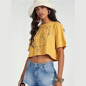Camiseta Colcci Cropped Ser Solar Eco Soul Amarelo Amber