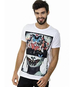CAMISETA MASCULINA BUTTERFLIES RED FEATHER