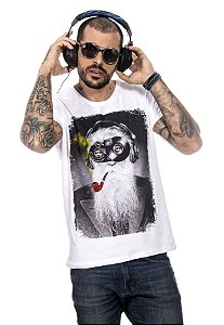 CAMISETA MASCULINA CRAZY OLD MAN RED FEATHER