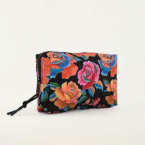 Maxi Nécessaire Farm Rosas Pintadas Preto