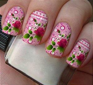 Curso Completo de Unhas Decoradas - Como Fazer e Aplicar Adesivos de Unhas