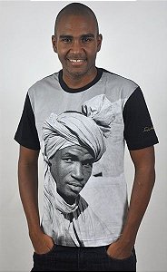 Camiseta Básica Homem de Turbante - 110 GR/M2