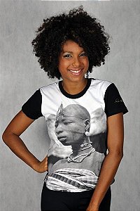 Camiseta Baby look Africana (Iaô)