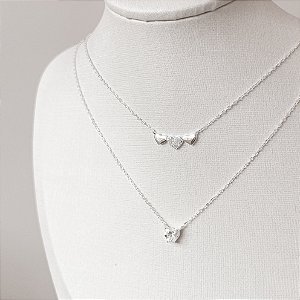 Colar duplo 3 corações liso e cravejado e zircônia coração