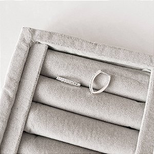 Argola click navete cravejado