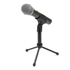 Microfone Dinâmico Samson Q2U USB/XLR + Acessórios