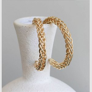 Argola Trama