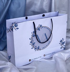Sacola 31,5 x 9,5 x 22 (Papel offset branco 180g e alça cordão) - 50 unidades