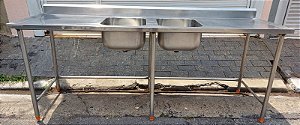 Pia de Inox Duas Cubas 2,30 m. com espelho [usada]
