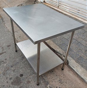 Mesa 100% Inox 1mtx70cm com Prateleira Lisa FRITOMAQ [Usada]