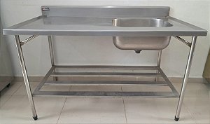 Pia / Bancada com cuba direita de Inox - 1.40m x 70cm x 90cm Promaq [Usada]